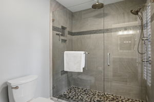 29-1st Floor Primary Bath