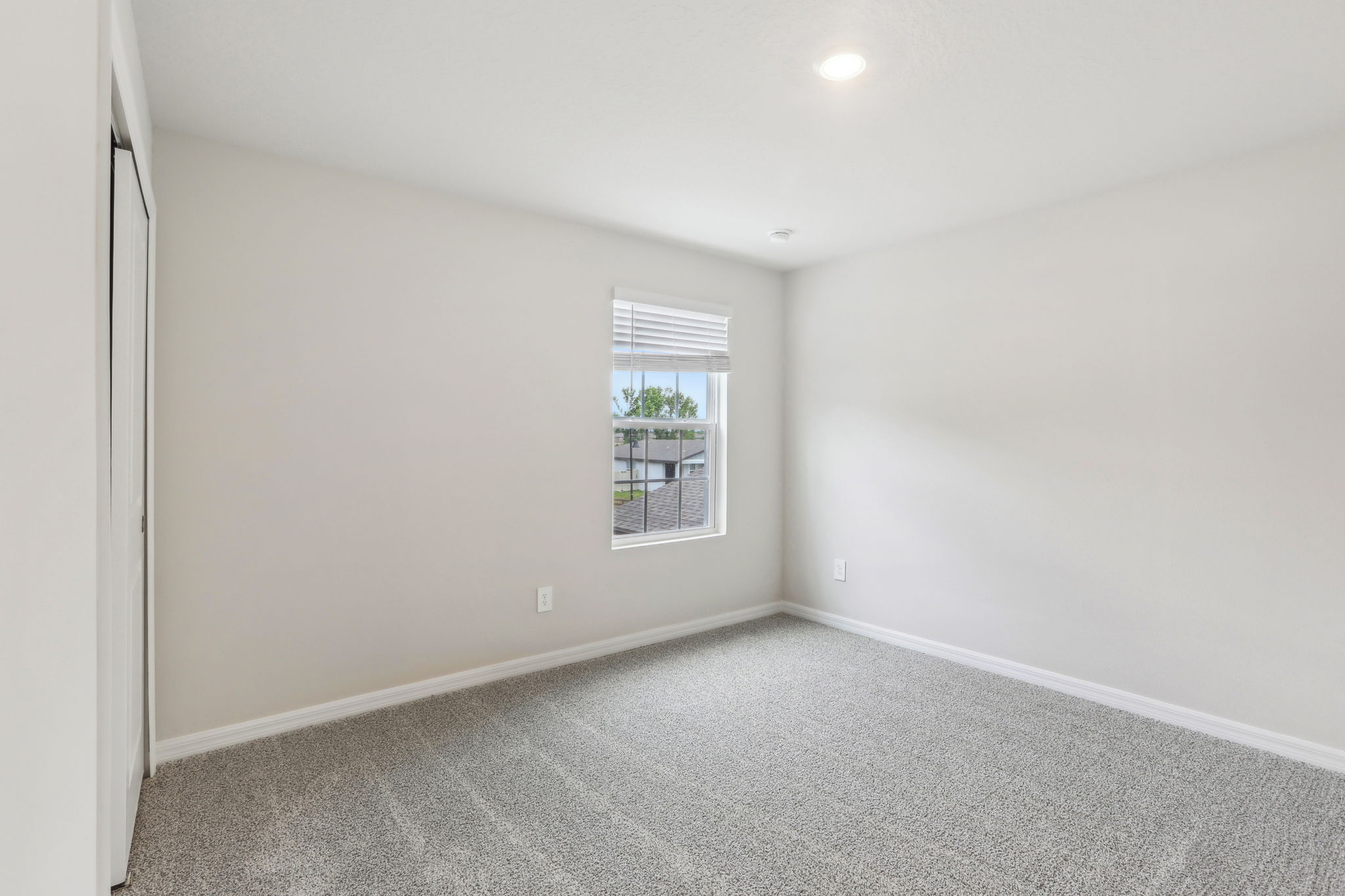 Tampa - Park East - Lot 0327 - 2320 E. Newsome Rd., Plant City, FL 33565-027