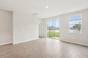 Tampa - Park East - Lot 0327 - 2320 E. Newsome Rd., Plant City, FL 33565-004