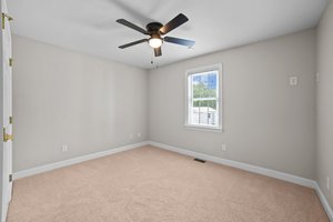  Photo 36