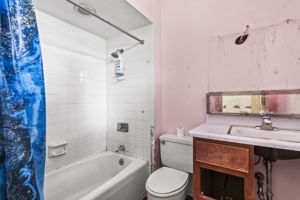 Bed 2 Bath