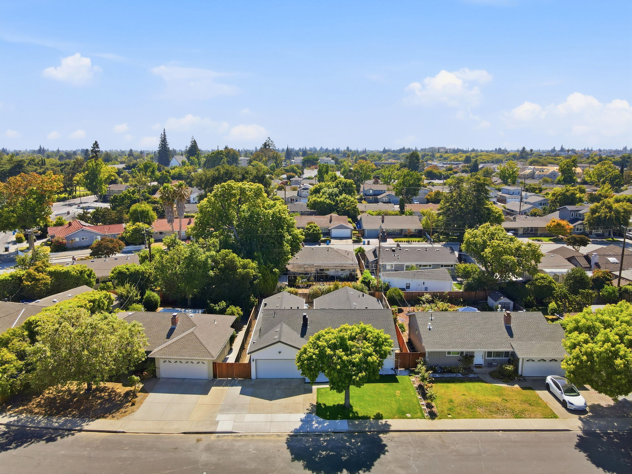 008_F8_AERIAL_2320 Talia Ave
