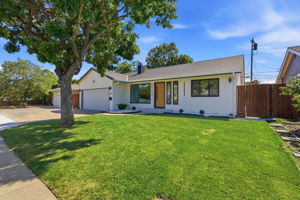 002_F8_2320 Talia Ave