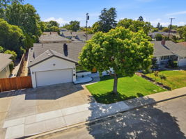 004_F8_AERIAL_2320 Talia Ave