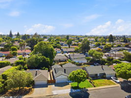 010_F8_AERIAL_2320 Talia Ave