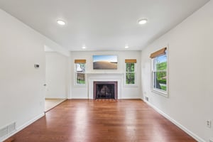 Milford Dr-S0605-011.jpg