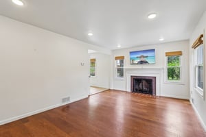 Milford Dr-S0605-012.jpg