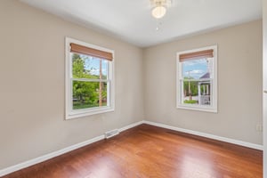 Milford Dr-S0605-037.jpg