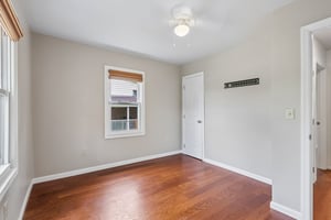Milford Dr-S0605-038.jpg