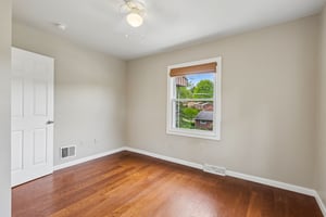 Milford Dr-S0605-040.jpg