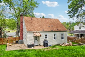 Milford Dr-S0605-057.jpg