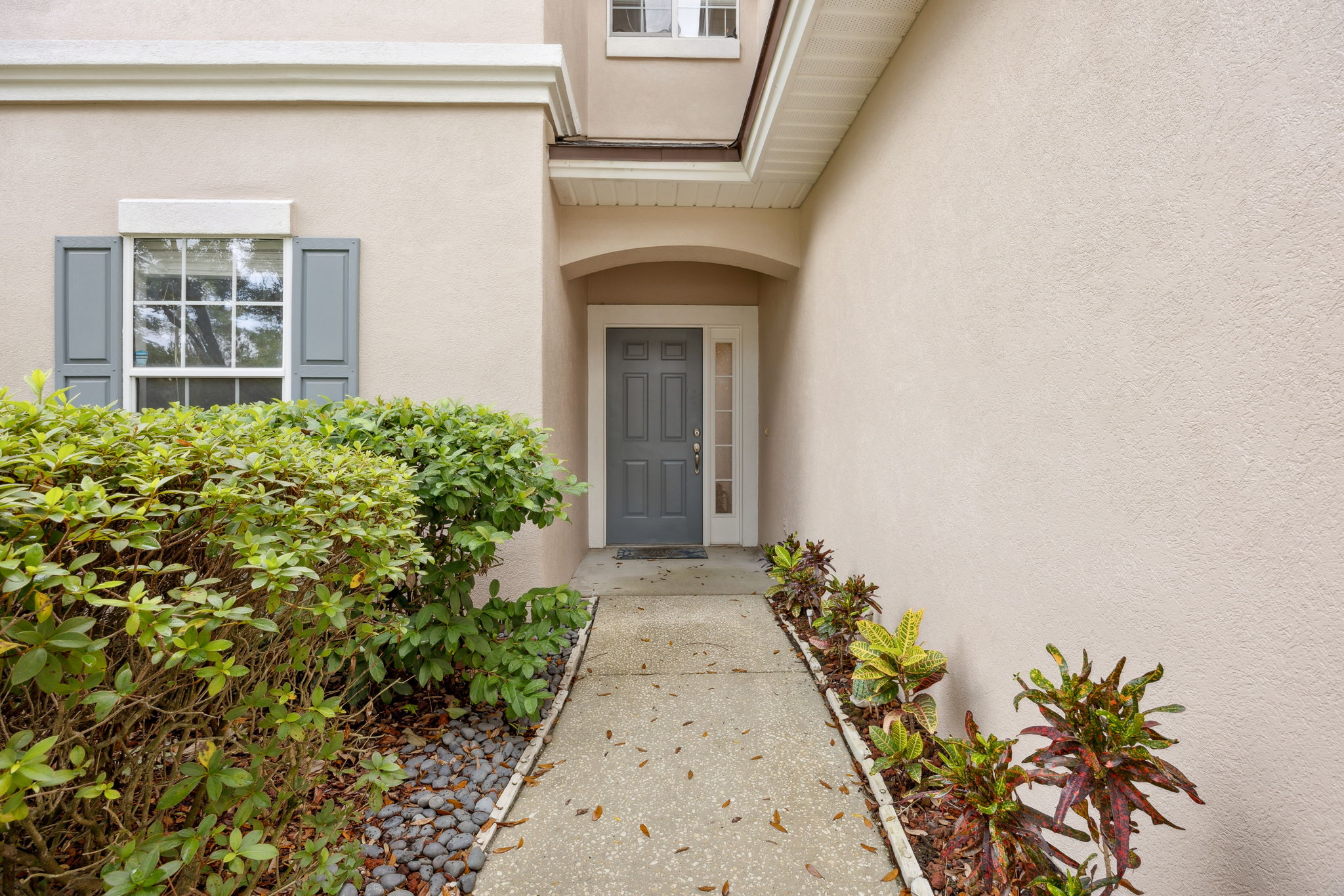 Front Entry Detail