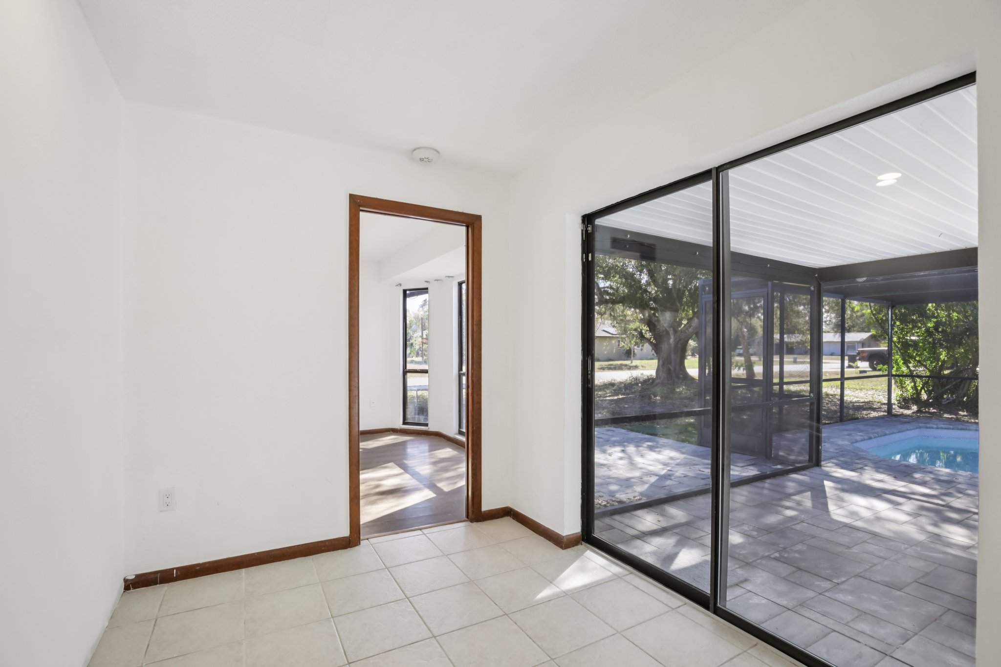 McBurney Ave-S2001-010.jpg