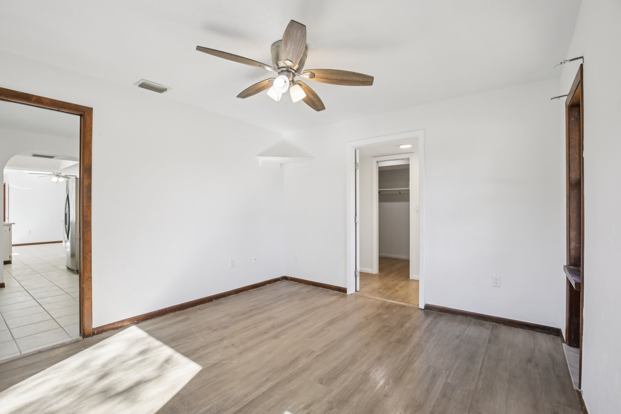 McBurney Ave-S2001-013.jpg