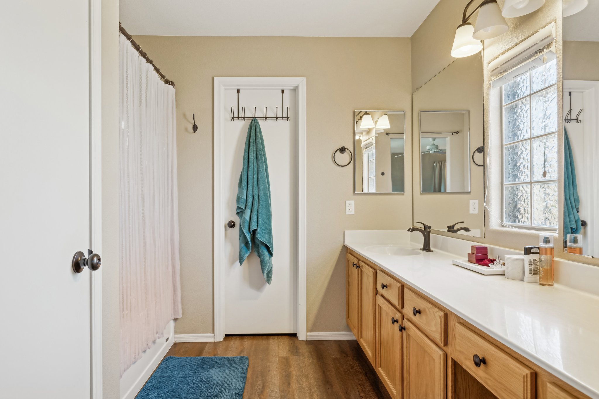 23222 N 22nd Pl - 022.jpg