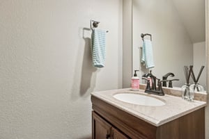 23222 N 22nd Pl - 019.jpg