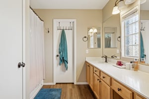 23222 N 22nd Pl - 022.jpg