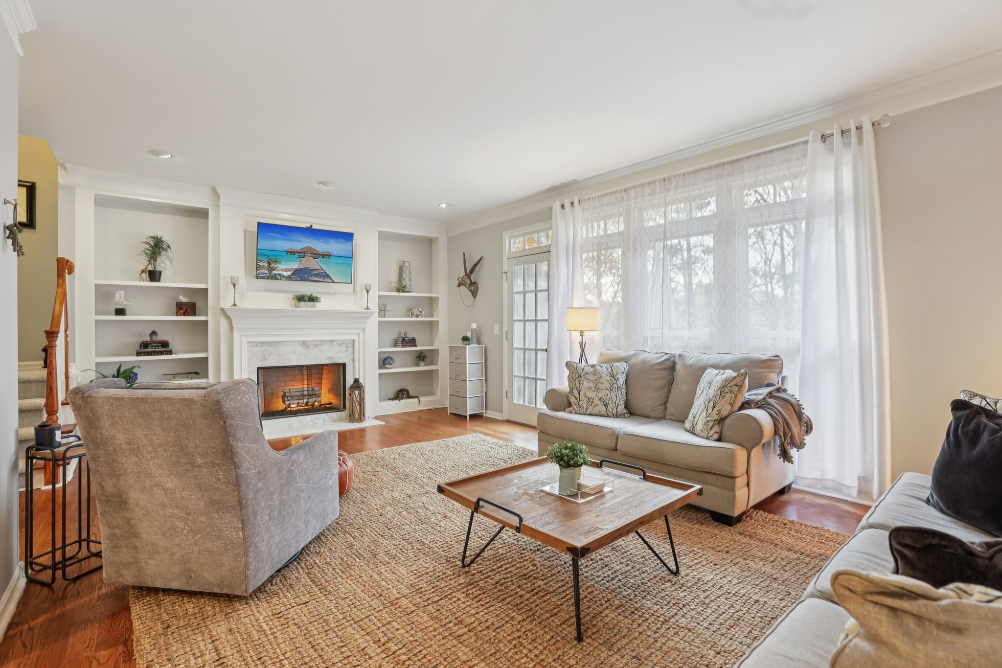 Goodwood Blvd SE-S2011-006.jpg