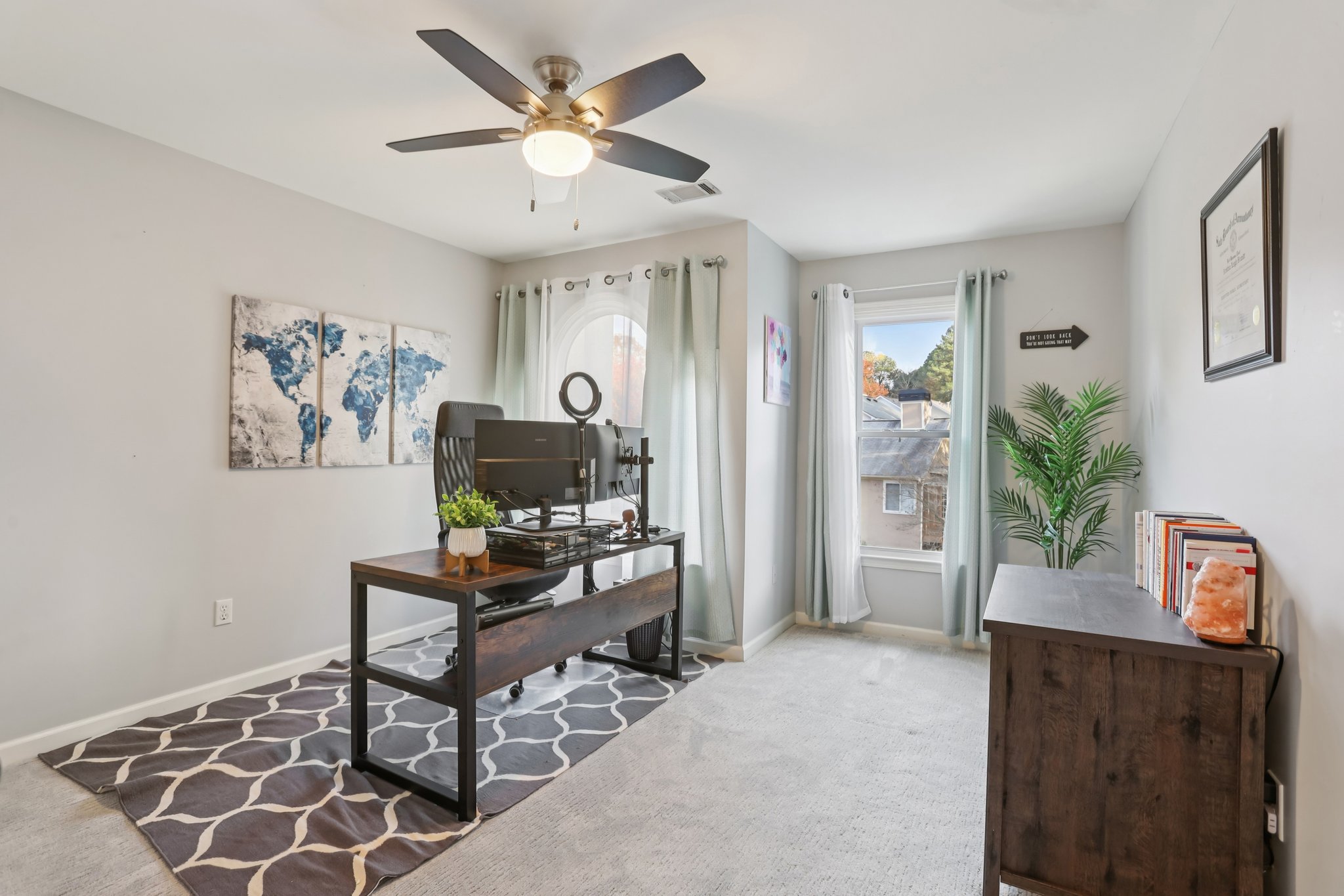 Goodwood Blvd SE-S2011-027.jpg