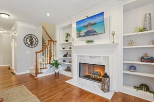 Goodwood Blvd SE-S2011-007.jpg