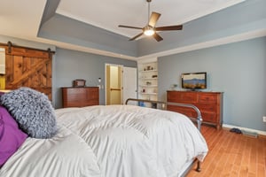 Goodwood Blvd SE-S2011-032.jpg