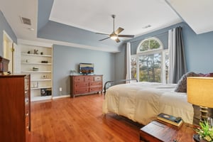 Goodwood Blvd SE-S2011-033.jpg