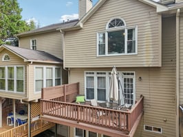 Goodwood Blvd SE-S2111-007.jpg