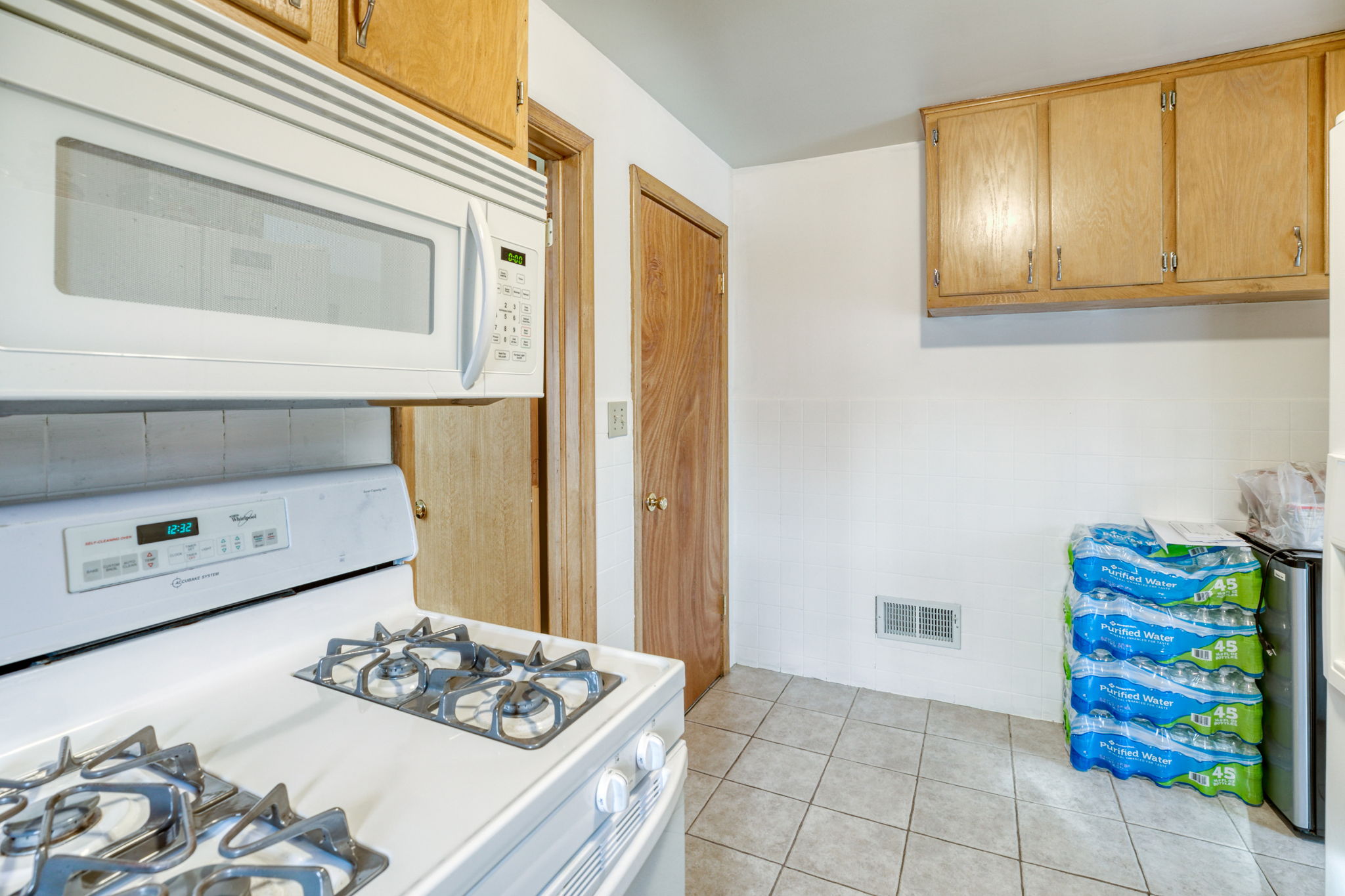  2324 Isalona Ln, South Saint Paul, MN 55075, US Photo 15