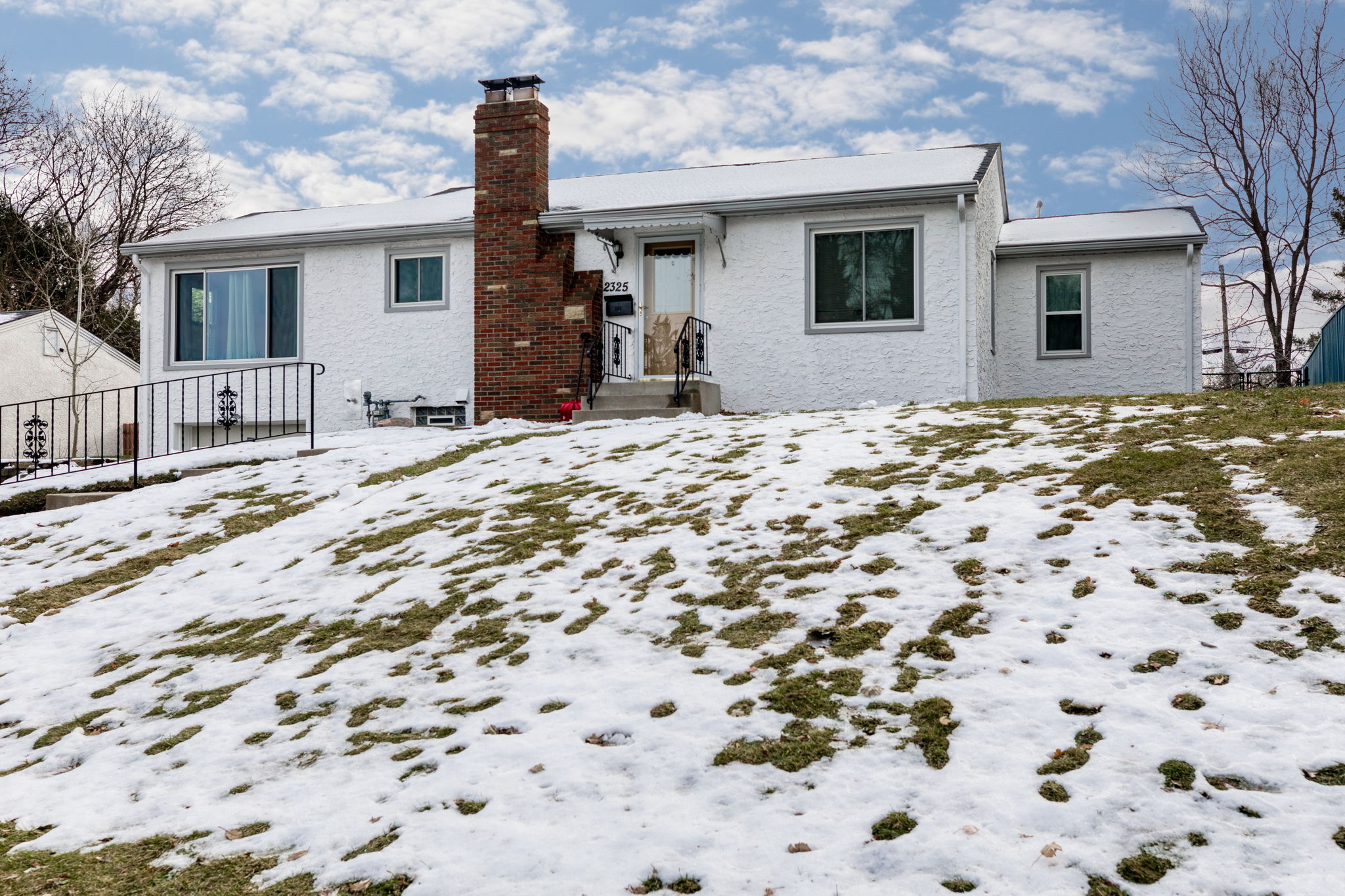  2324 Isalona Ln, South Saint Paul, MN 55075, US Photo 2