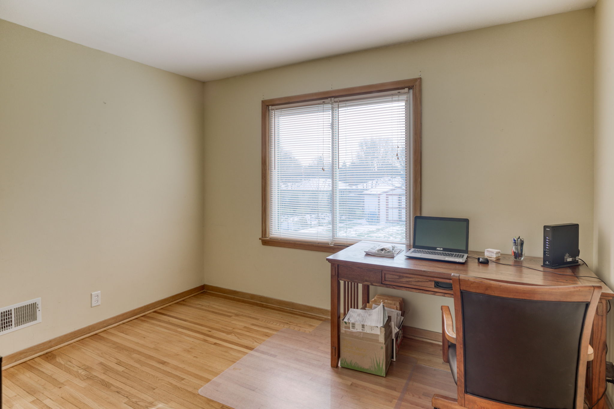  2324 Isalona Ln, South Saint Paul, MN 55075, US Photo 18