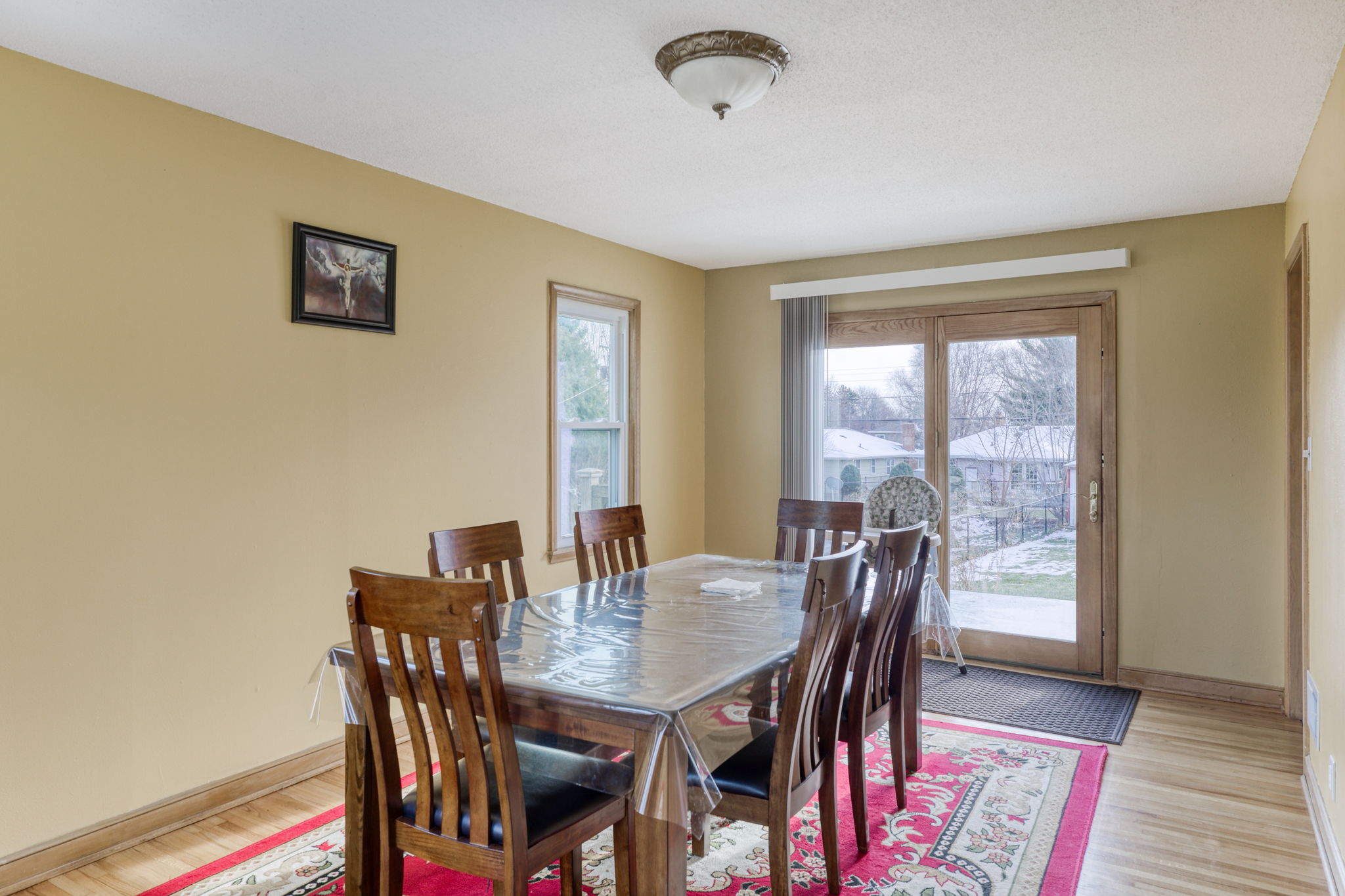  2324 Isalona Ln, South Saint Paul, MN 55075, US Photo 9