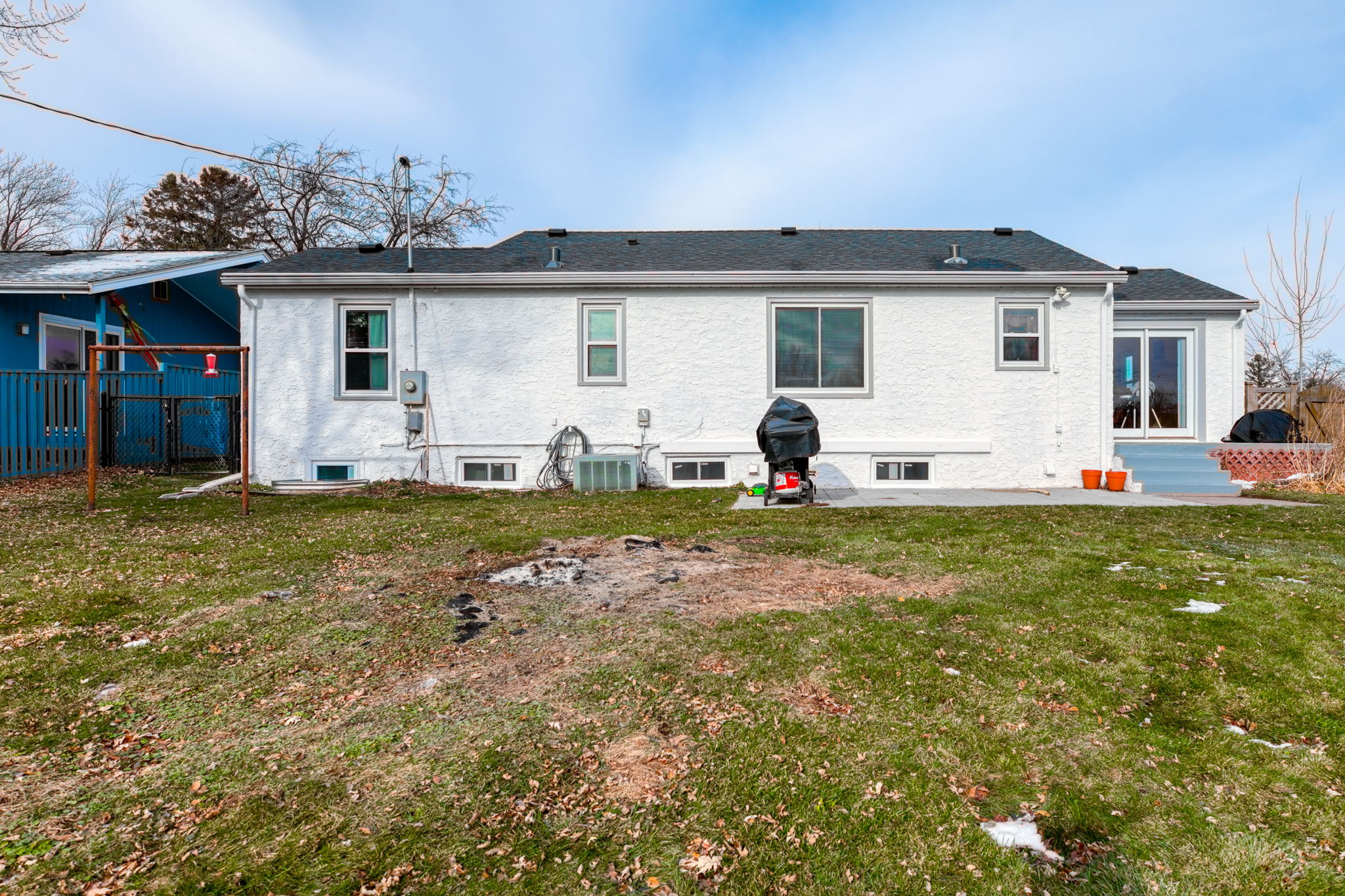  2324 Isalona Ln, South Saint Paul, MN 55075, US Photo 32