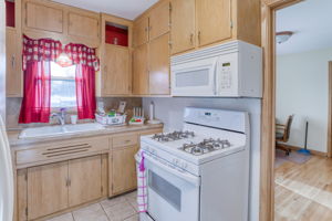  2324 Isalona Ln, South Saint Paul, MN 55075, US Photo 13