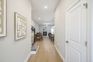 2325 Tribek Ct-6