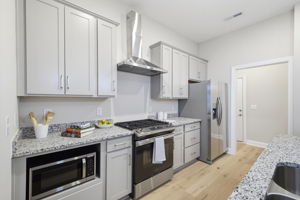 2325 Tribek Ct-9