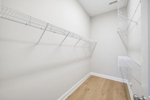 2325 Tribek Ct-18