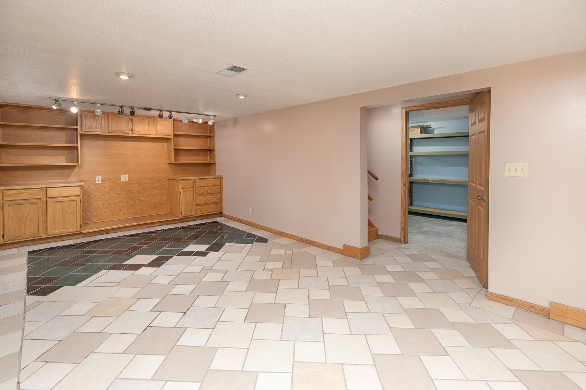 22-Family Room