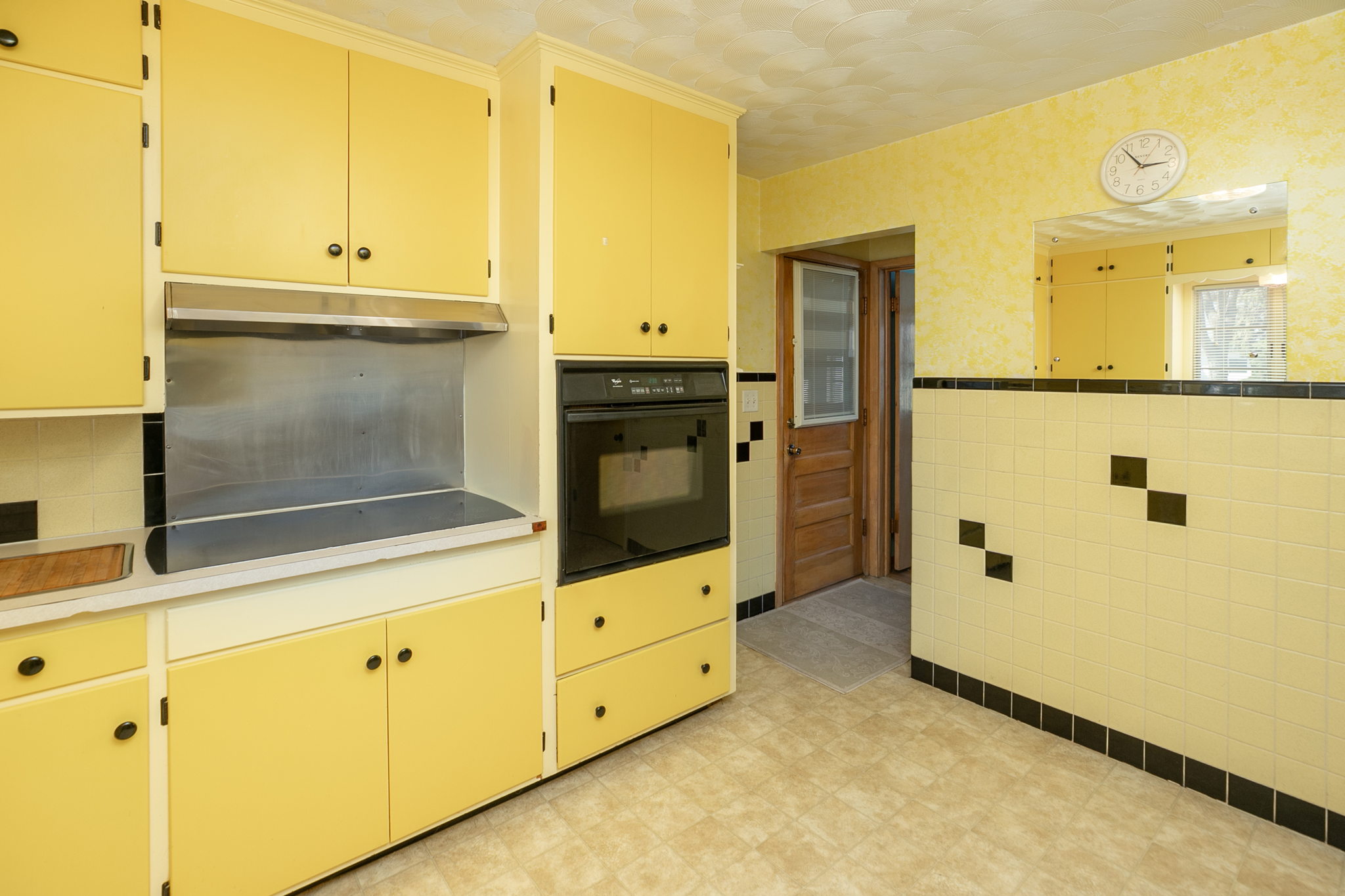 13-Kitchen
