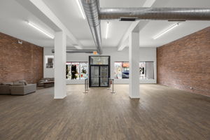 2327 N Milwaukee Ave, Chicago, IL 60647_002
