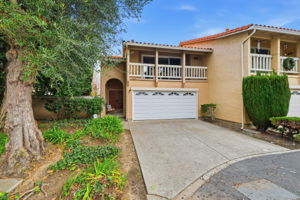 001_F8_2327 Royal Ann Dr