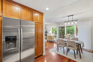 011_F8_2327 Royal Ann Dr