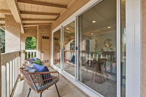 028_F8_2327 Royal Ann Dr