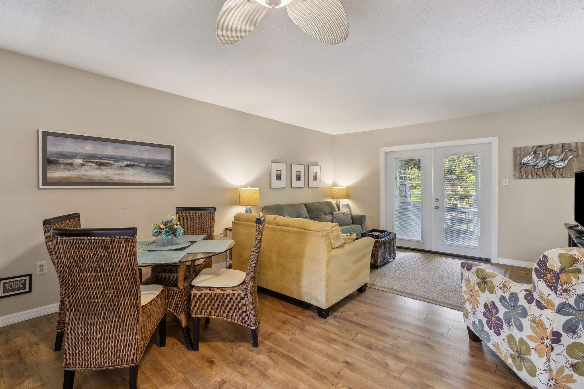 Dining Room/Living Room