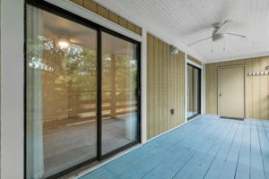 Screened-in Porch