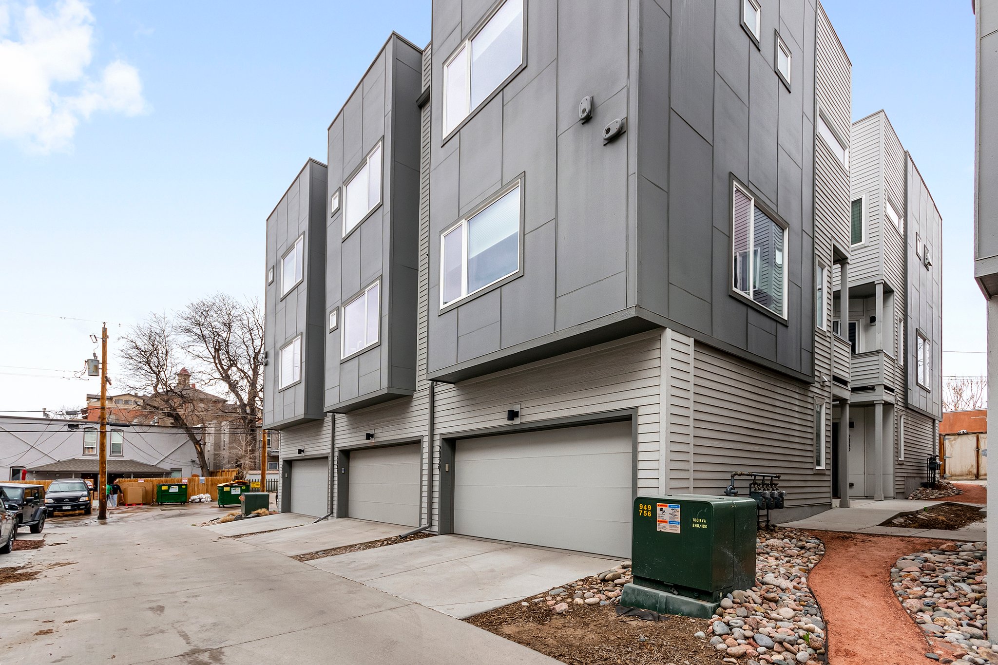 2329 Eliot St, Denver, CO 80211, US Photo 32