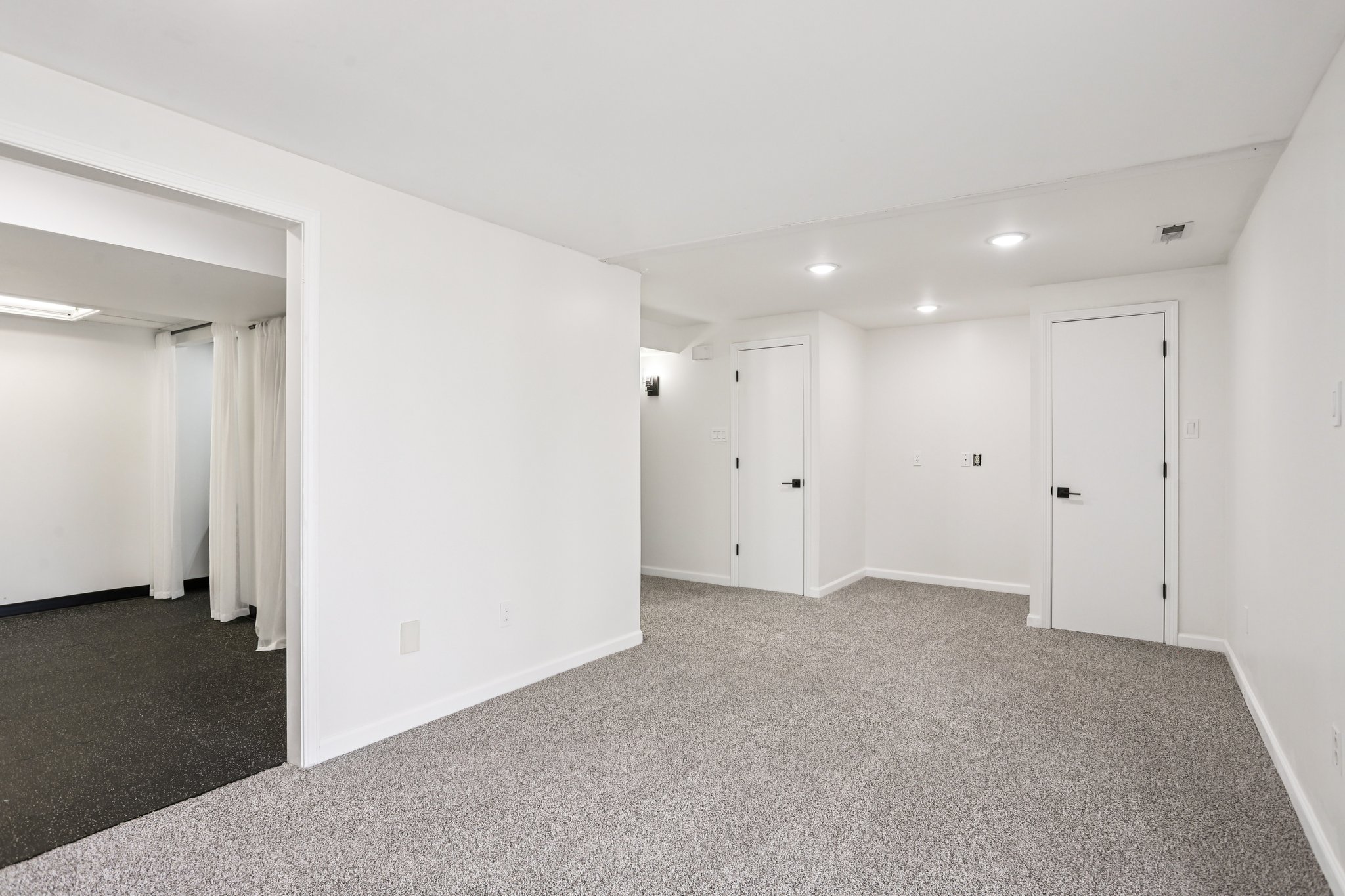 Hunters Crest Dr-S2403-029.jpg