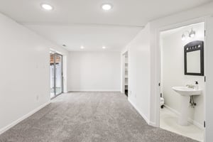Hunters Crest Dr-S2403-028.jpg