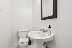 Hunters Crest Dr-S2403-035.jpg