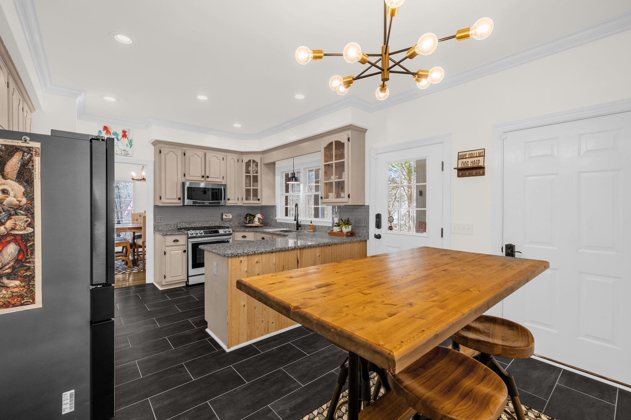 2329 Millbrook Dr-24