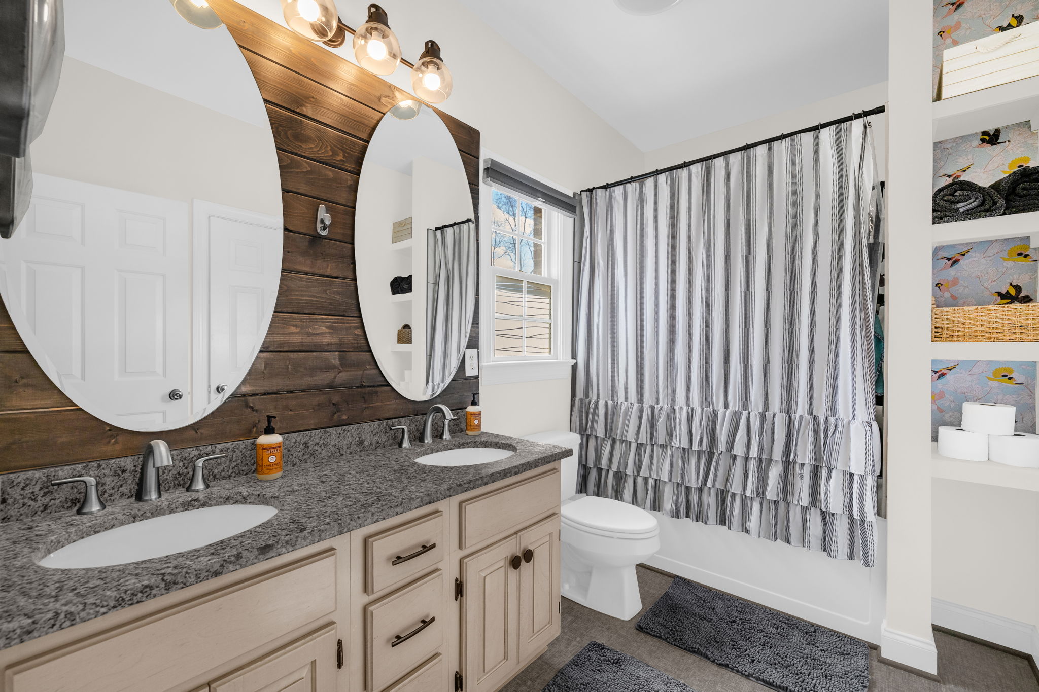 2329 Millbrook Dr-27